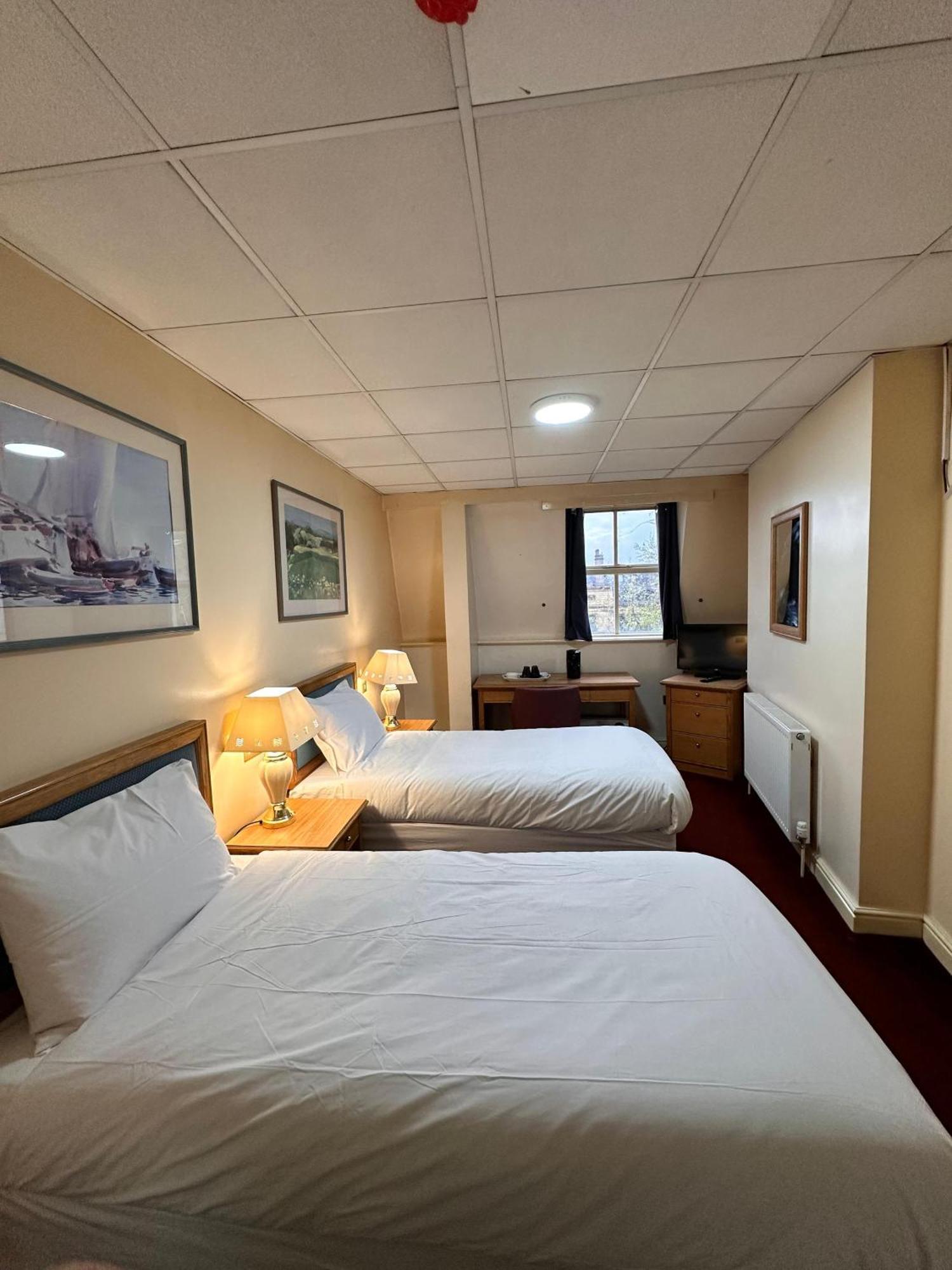 Throstles Nest Hotel Liverpool Esterno foto